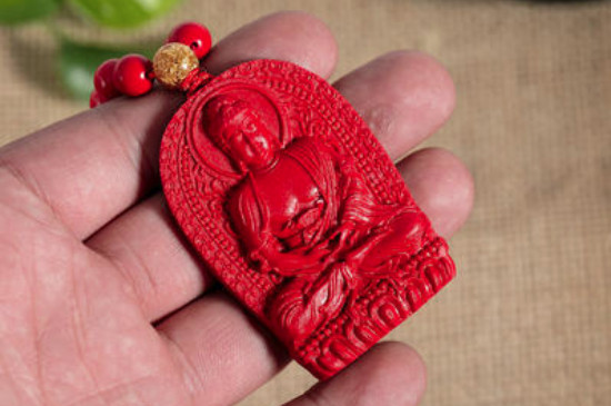 朱砂能带着洗澡么