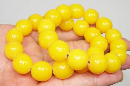 琥珀蜜蜡是什么东西