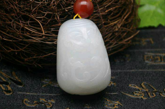 昆仑玉可以带着洗澡吗