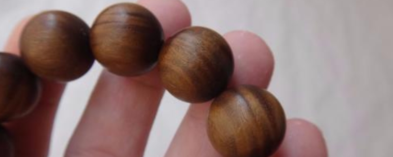 绿檀木手串能长期戴吗