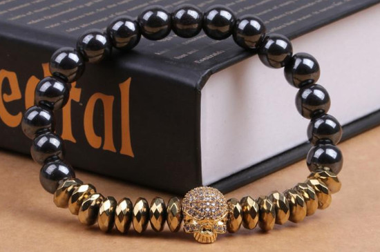 天然黑胆石项链多少钱，价格100～200元左右