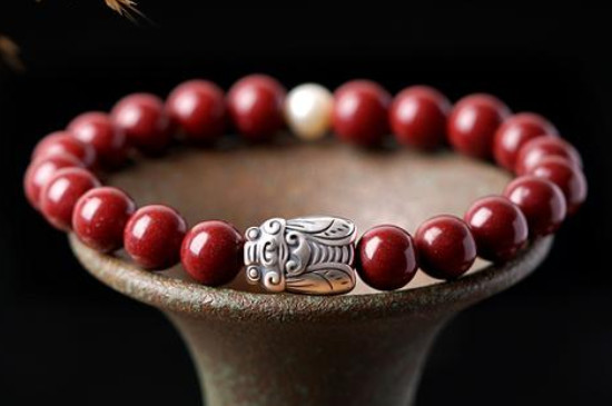 朱砂第一次佩戴讲究