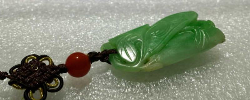 戴玉手镯对女性有什么坏处