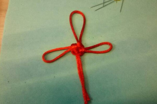 平安扣吊坠怎么系绳子