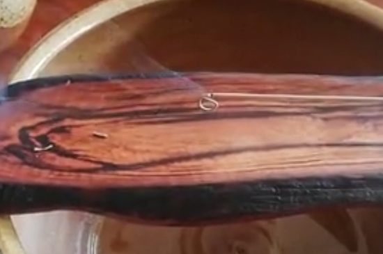 如何鉴别红椿木