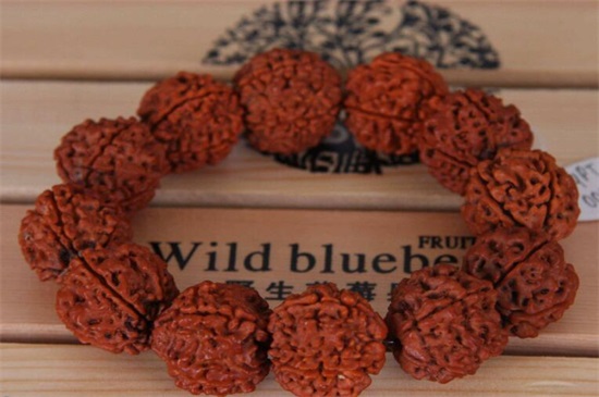 金刚菩提一般穿多少颗