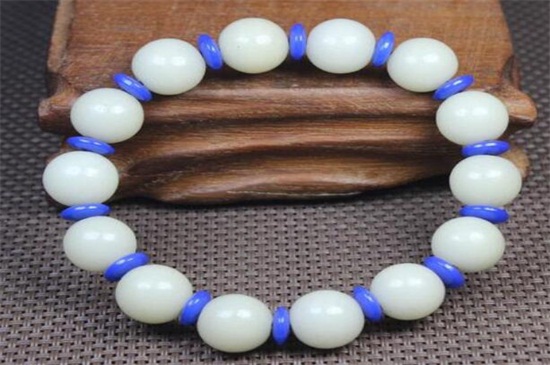 菩提根怎么盘玩变色快