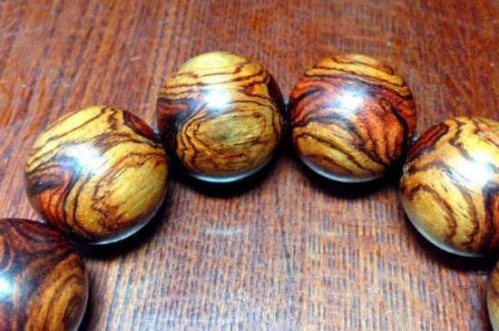 海南黄花梨手串鉴别