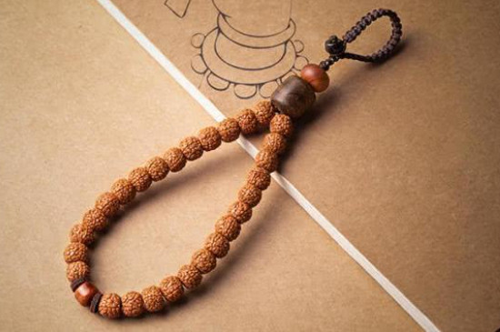 文玩金刚菩提怎么盘红的快