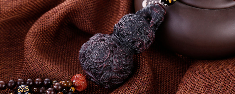 男人佩戴桃木有什么禁忌吗