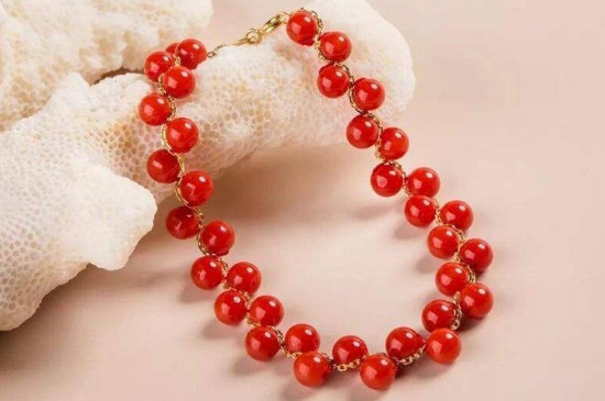 文玩小红是什么材质