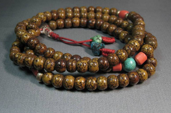 石玉料和原生态的区别